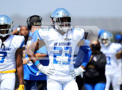 Thumbnail 3 in St. Bernard vs. Dominguez photogallery.