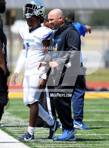 Thumbnail 3 in St. Bernard vs. Dominguez photogallery.