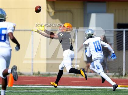 Thumbnail 3 in St. Bernard vs. Dominguez photogallery.