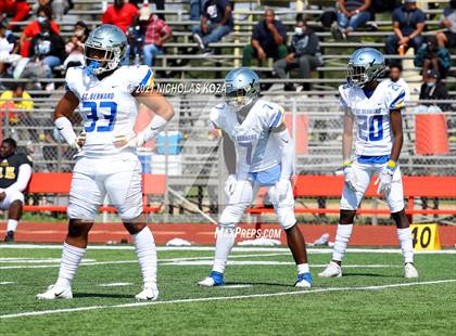 Thumbnail 3 in St. Bernard vs. Dominguez photogallery.