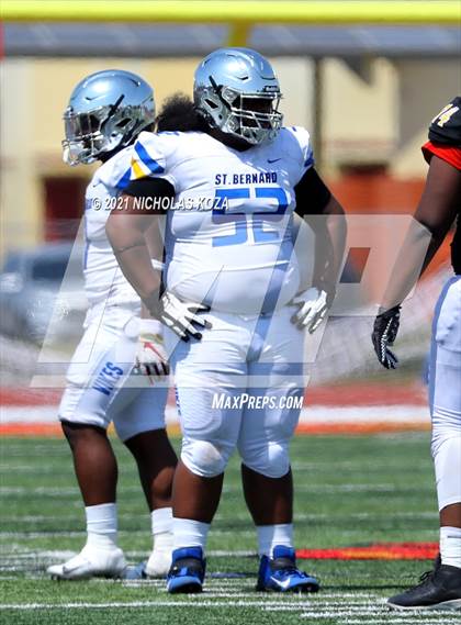 Thumbnail 2 in St. Bernard vs. Dominguez photogallery.