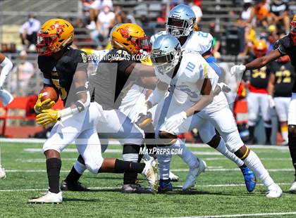 Thumbnail 2 in St. Bernard vs. Dominguez photogallery.