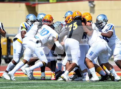 Thumbnail 2 in St. Bernard vs. Dominguez photogallery.