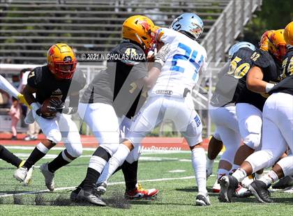Thumbnail 2 in St. Bernard vs. Dominguez photogallery.