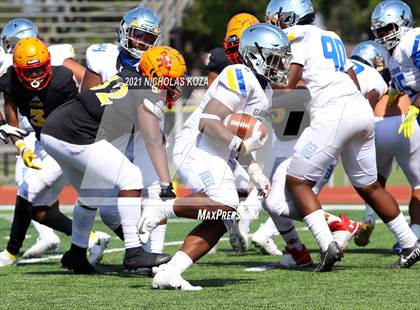 Thumbnail 3 in St. Bernard vs. Dominguez photogallery.