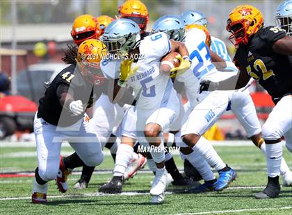 Thumbnail 1 in St. Bernard vs. Dominguez photogallery.