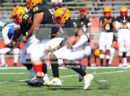 Thumbnail 2 in St. Bernard vs. Dominguez photogallery.
