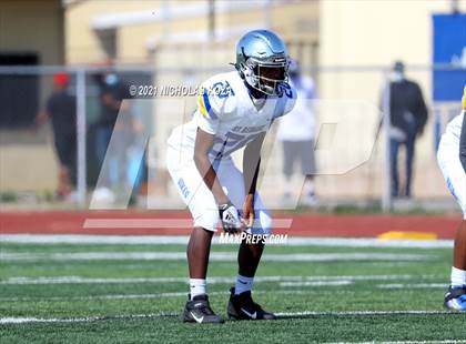 Thumbnail 2 in St. Bernard vs. Dominguez photogallery.