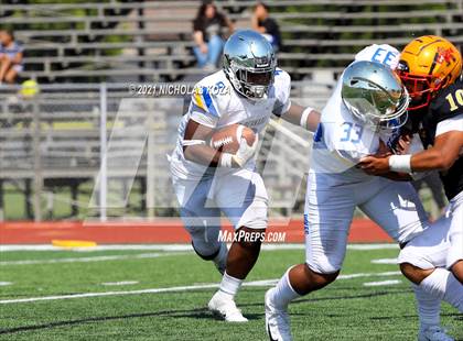 Thumbnail 1 in St. Bernard vs. Dominguez photogallery.