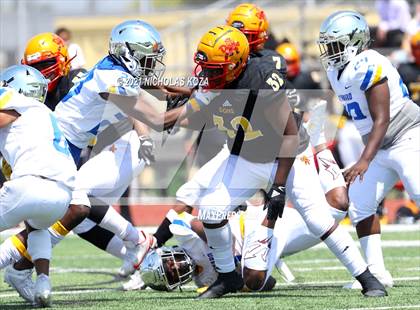 Thumbnail 3 in St. Bernard vs. Dominguez photogallery.