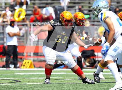 Thumbnail 1 in St. Bernard vs. Dominguez photogallery.