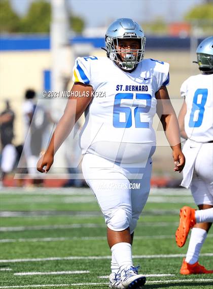 Thumbnail 2 in St. Bernard vs. Dominguez photogallery.