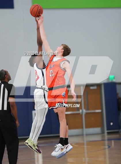 Thumbnail 2 in James Island vs. Christian Academy (Lowcountry Roundball Classic) photogallery.