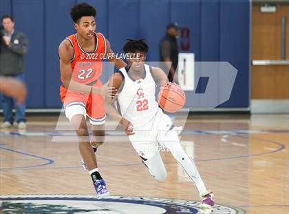 Thumbnail 3 in James Island vs. Christian Academy (Lowcountry Roundball Classic) photogallery.