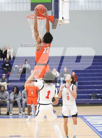 Thumbnail 3 in James Island vs. Christian Academy (Lowcountry Roundball Classic) photogallery.
