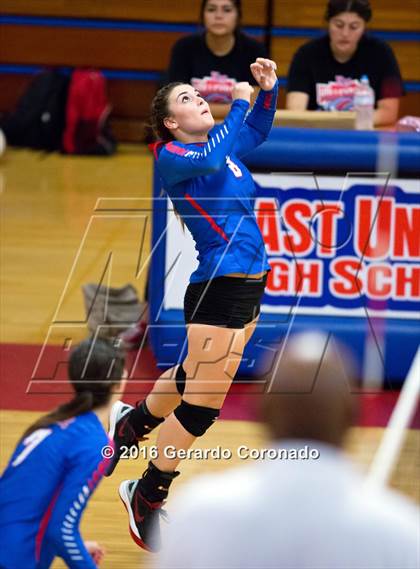 Thumbnail 1 in Gregori @ East Union photogallery.