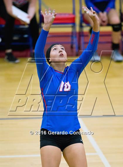 Thumbnail 2 in Gregori @ East Union photogallery.