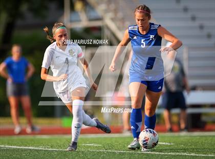 Thumbnail 1 in Stoney Creek vs Rochester (MHSAA D1 District Final) photogallery.