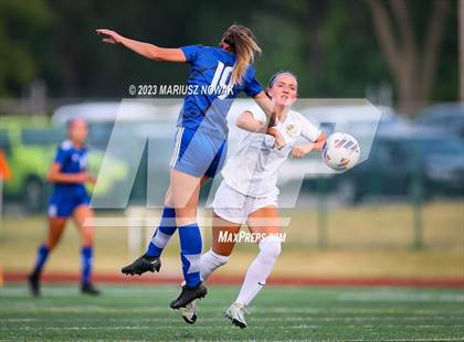 Thumbnail 2 in Stoney Creek vs Rochester (MHSAA D1 District Final) photogallery.