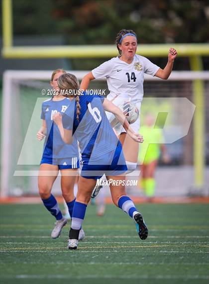 Thumbnail 2 in Stoney Creek vs Rochester (MHSAA D1 District Final) photogallery.