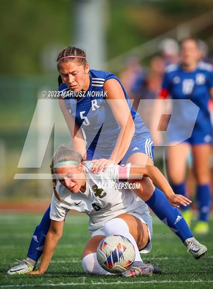 Thumbnail 1 in Stoney Creek vs Rochester (MHSAA D1 District Final) photogallery.