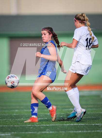 Thumbnail 1 in Stoney Creek vs Rochester (MHSAA D1 District Final) photogallery.