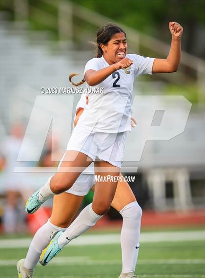 Thumbnail 2 in Stoney Creek vs Rochester (MHSAA D1 District Final) photogallery.