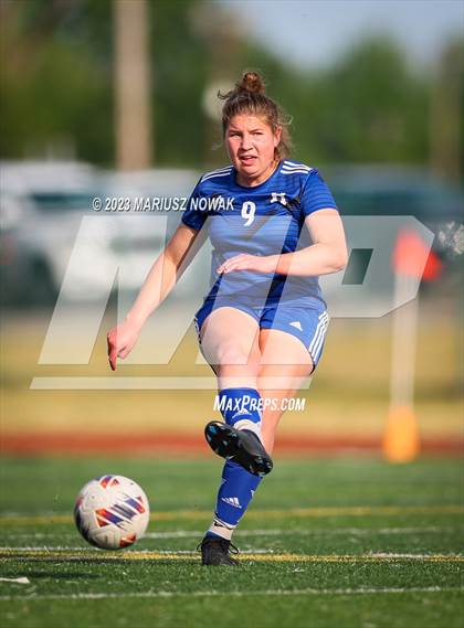 Thumbnail 2 in Stoney Creek vs Rochester (MHSAA D1 District Final) photogallery.