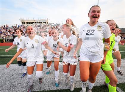 Thumbnail 3 in Stoney Creek vs Rochester (MHSAA D1 District Final) photogallery.