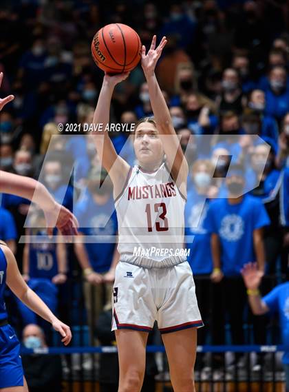 Thumbnail 2 in Herriman vs. Fremont (UHSAA 6A Final) photogallery.