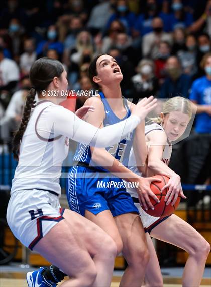Thumbnail 1 in Herriman vs. Fremont (UHSAA 6A Final) photogallery.