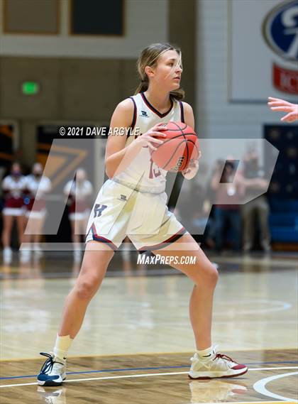 Thumbnail 3 in Herriman vs. Fremont (UHSAA 6A Final) photogallery.