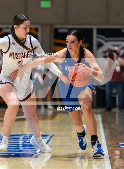 Thumbnail 1 in Herriman vs. Fremont (UHSAA 6A Final) photogallery.