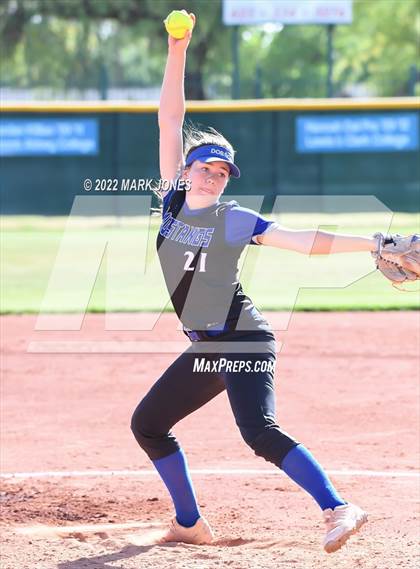 Thumbnail 2 in Dobson @ Sunnyslope photogallery.