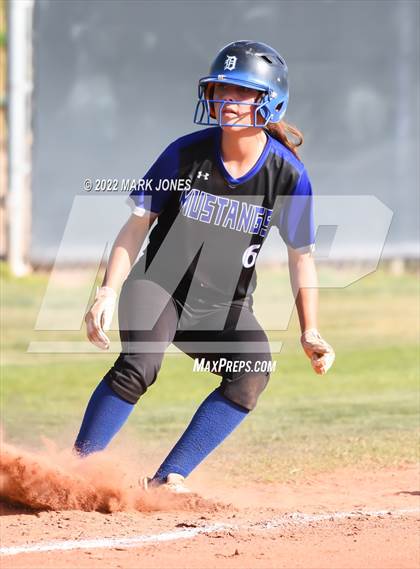 Thumbnail 1 in Dobson @ Sunnyslope photogallery.