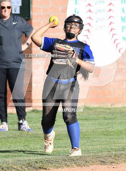 Thumbnail 1 in Dobson @ Sunnyslope photogallery.