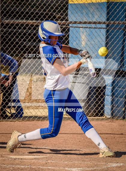 Thumbnail 1 in Thousand Oaks @ Agoura photogallery.