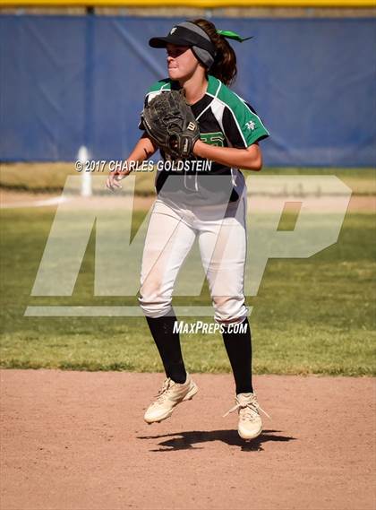 Thumbnail 1 in Thousand Oaks @ Agoura photogallery.