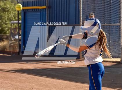 Thumbnail 1 in Thousand Oaks @ Agoura photogallery.