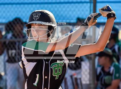 Thumbnail 1 in Thousand Oaks @ Agoura photogallery.