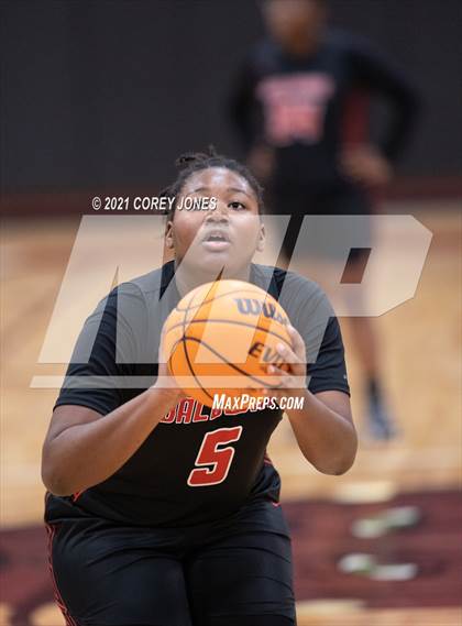 Thumbnail 3 in Baldwin vs Northside (HypeSouth Hardwood Invitational) photogallery.