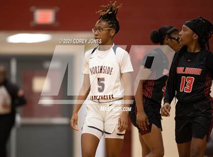 Thumbnail 2 in Baldwin vs Northside (HypeSouth Hardwood Invitational) photogallery.