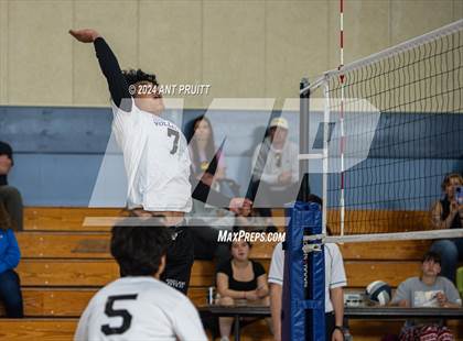 Thumbnail 1 in Roseland University Prep @ Technology photogallery.