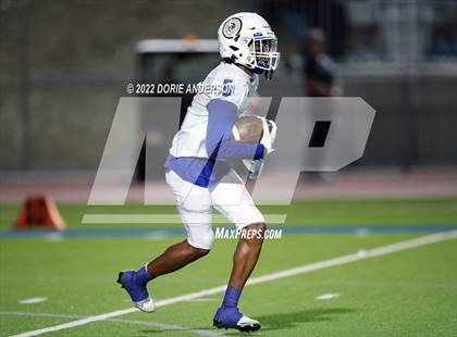 Thumbnail 3 in Capital Christian @ Vista del Lago photogallery.