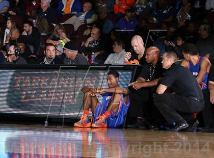 Thumbnail 2 in Bishop O'Dowd vs. Bishop Gorman (Tarkanian Classic) photogallery.