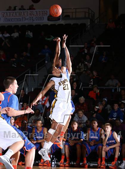 Thumbnail 1 in Bishop O'Dowd vs. Bishop Gorman (Tarkanian Classic) photogallery.