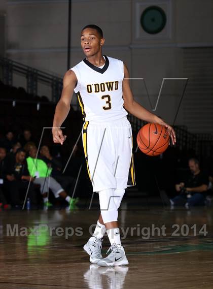 Thumbnail 2 in Bishop O'Dowd vs. Bishop Gorman (Tarkanian Classic) photogallery.