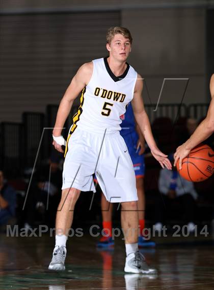 Thumbnail 1 in Bishop O'Dowd vs. Bishop Gorman (Tarkanian Classic) photogallery.