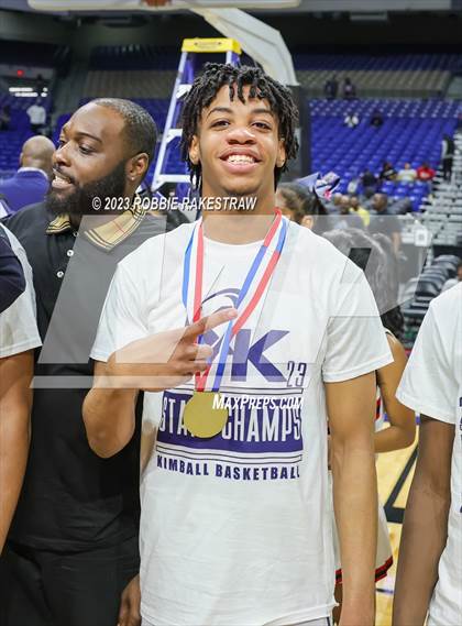 Thumbnail 1 in Kimball vs. Ellison (UIL 5A Basketball State Final Medal Ceremony) photogallery.