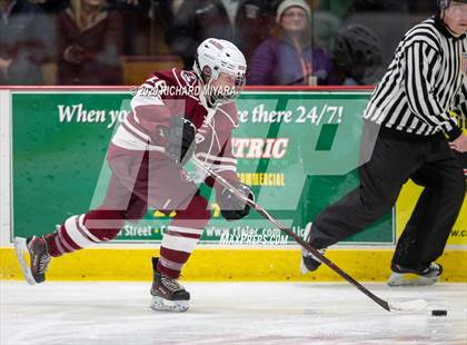 Thumbnail 1 in Concord vs. Hanover (NHIAA Semifinal) photogallery.